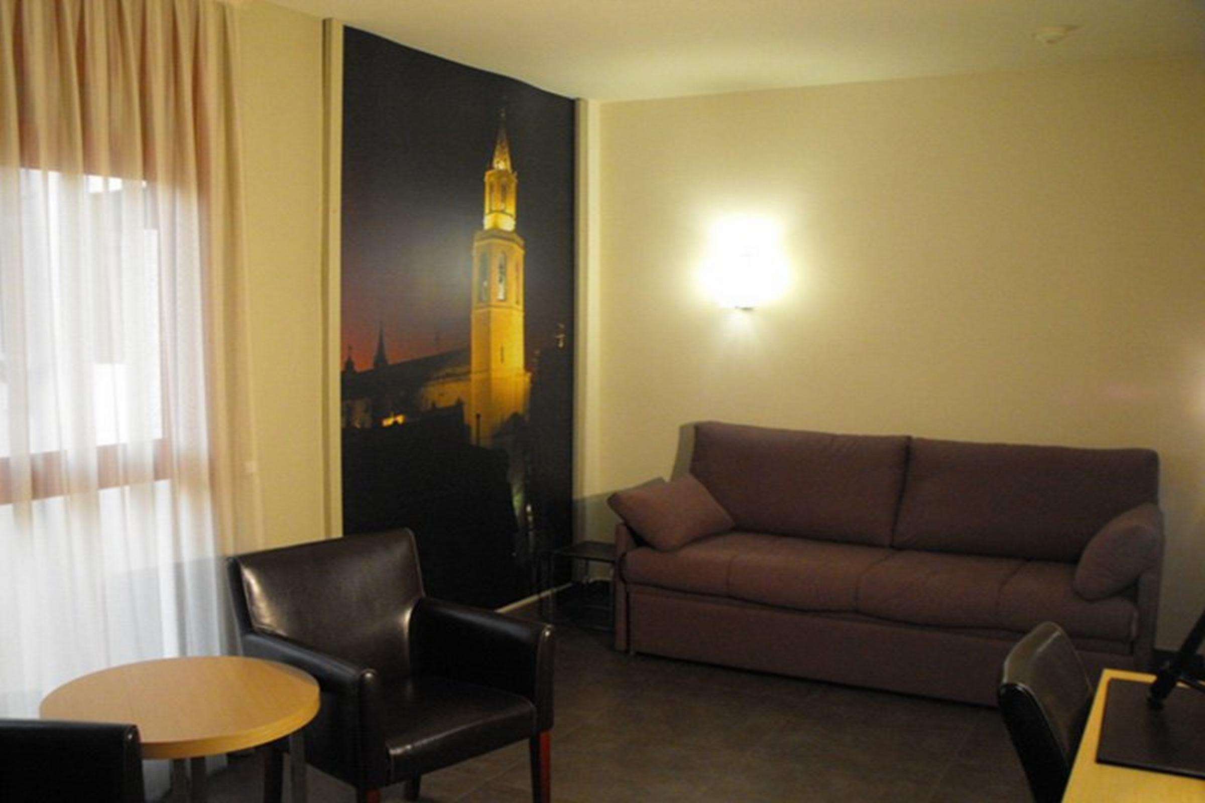 Hotel Pere III El Gran Vilafranca del Penedes Luaran gambar