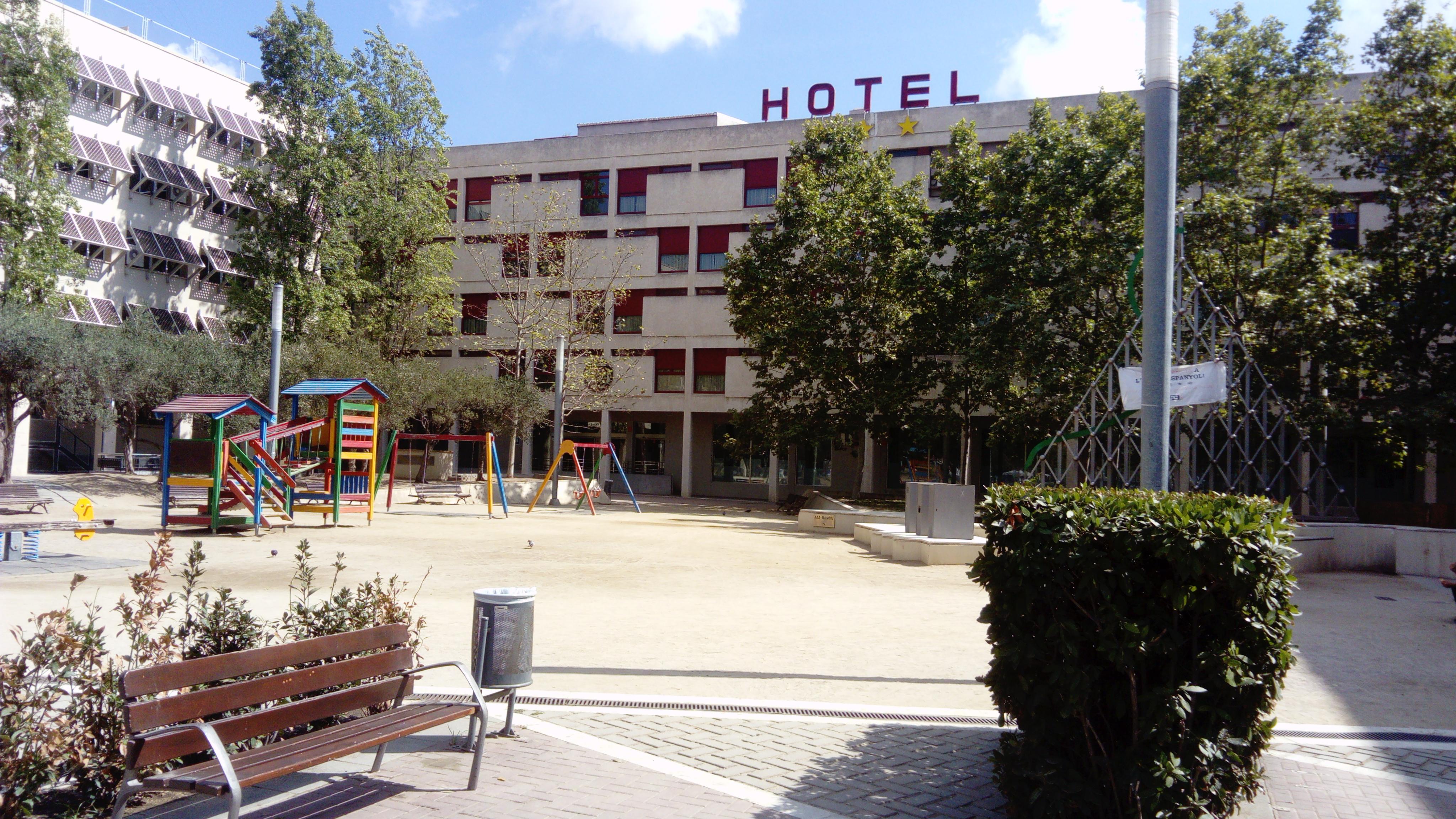 Hotel Pere III El Gran Vilafranca del Penedes Luaran gambar