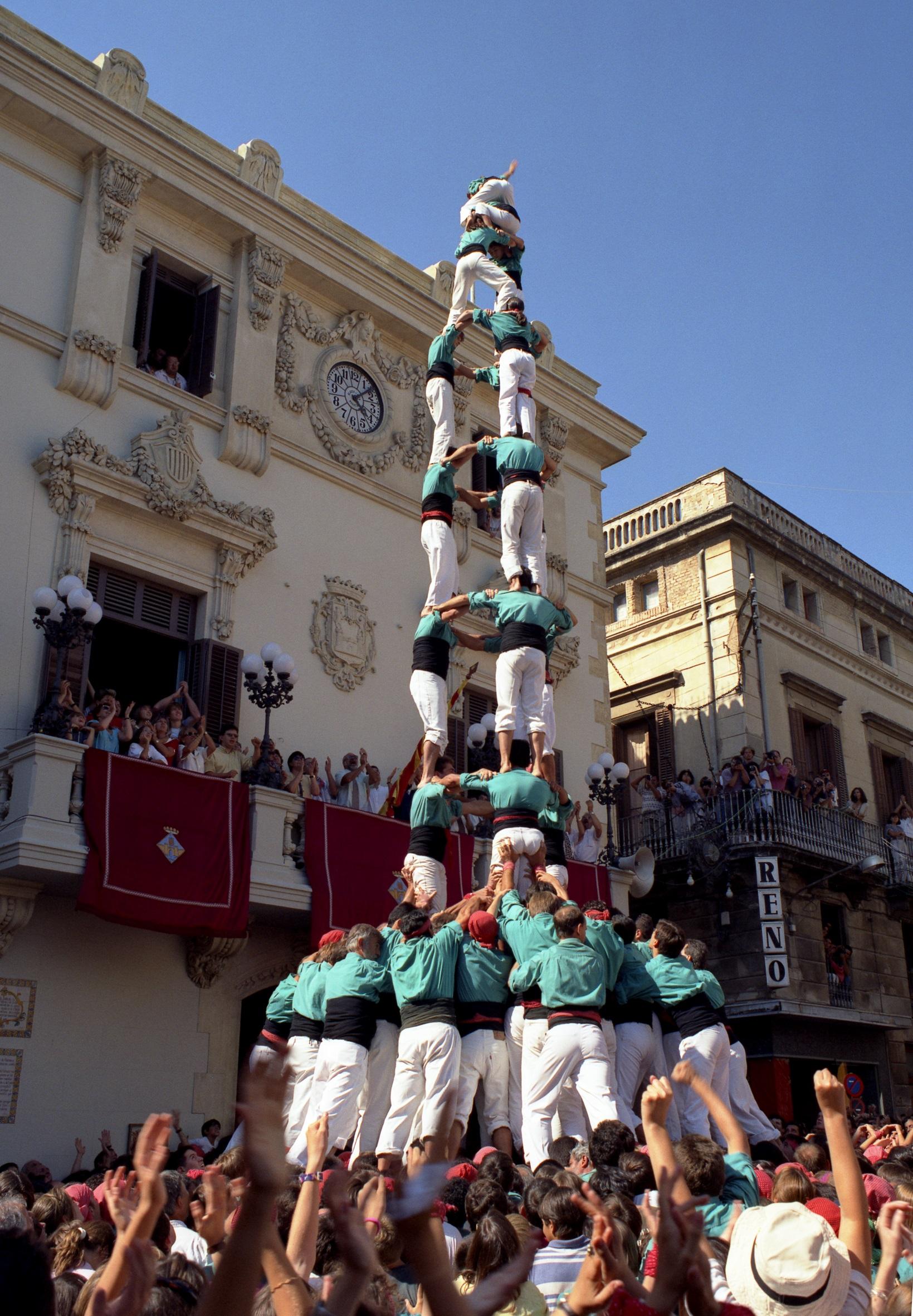 Hotel Pere III El Gran Vilafranca del Penedes Luaran gambar