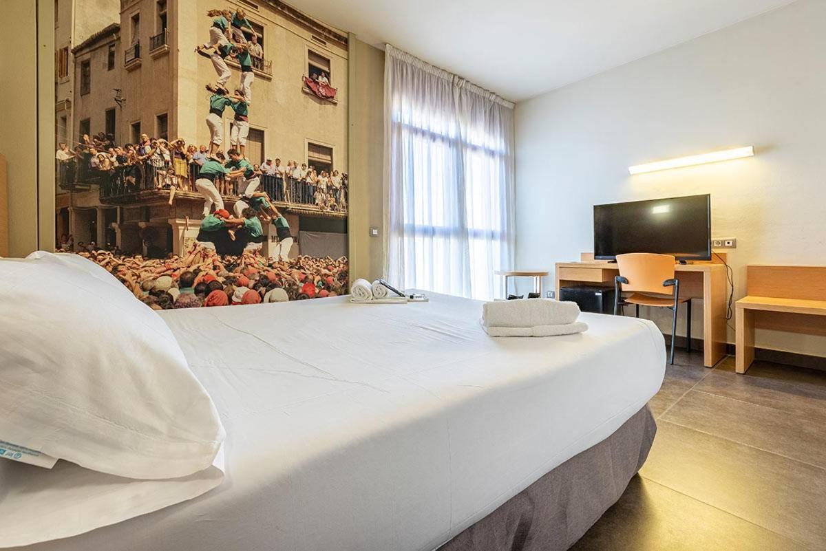 Hotel Pere III El Gran Vilafranca del Penedes Luaran gambar