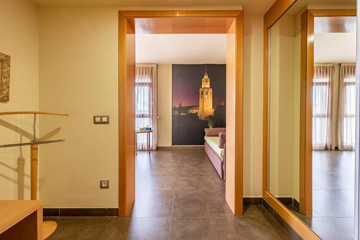 Hotel Pere III El Gran Vilafranca del Penedes Luaran gambar