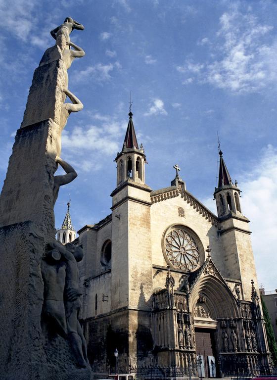 Hotel Pere III El Gran Vilafranca del Penedes Luaran gambar